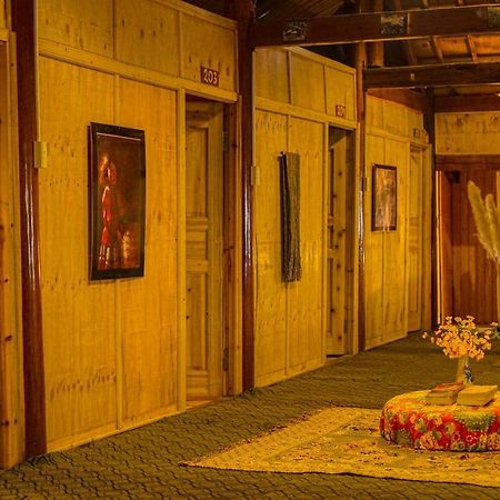 Nhà Trà Long Cổ Trấn - Homestay&Tea Ceremony Loung Co Extérieur photo