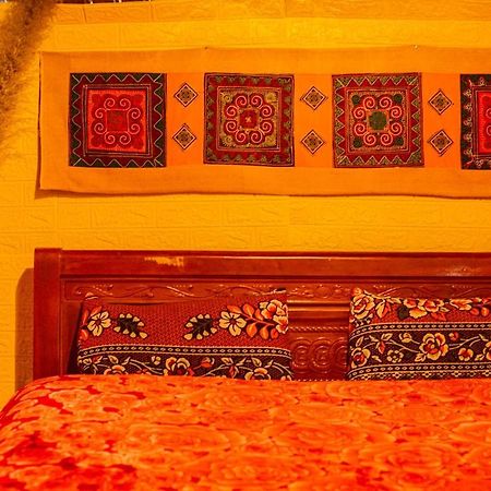 Nhà Trà Long Cổ Trấn - Homestay&Tea Ceremony Loung Co Extérieur photo