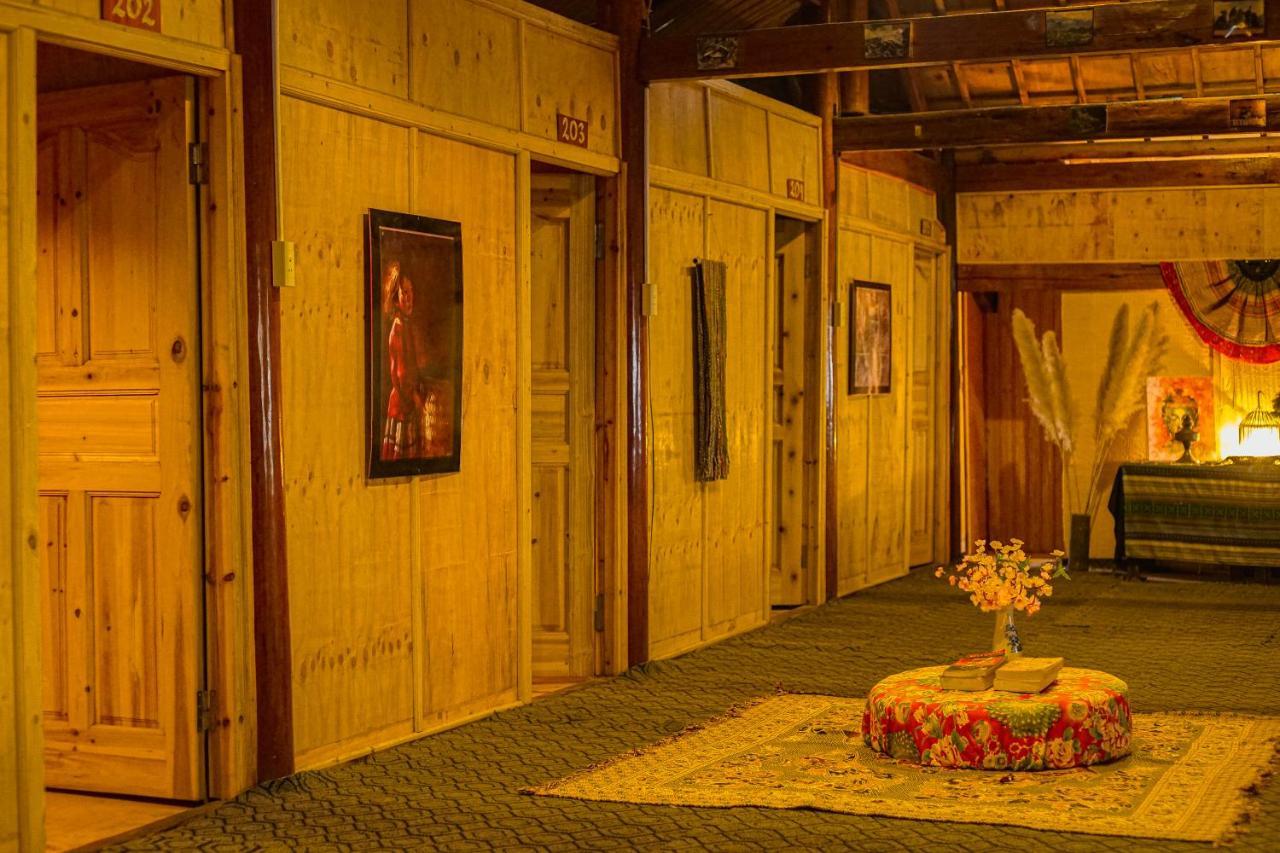 Nhà Trà Long Cổ Trấn - Homestay&Tea Ceremony Loung Co Extérieur photo